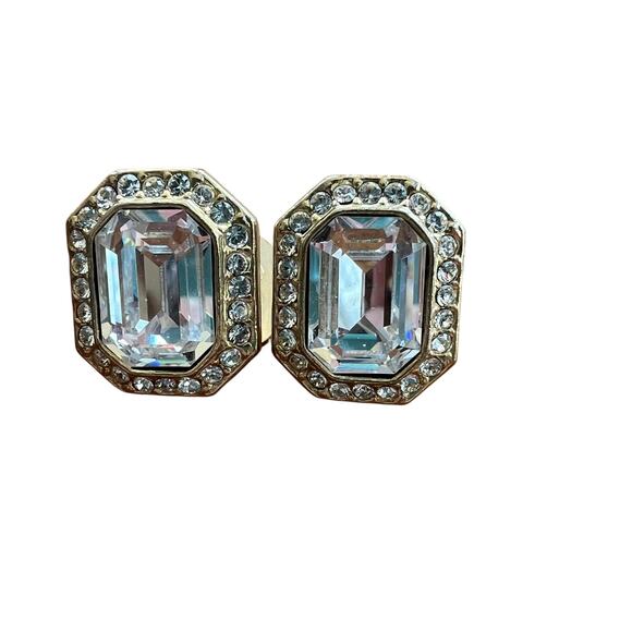 Gold tone jewel studded royal elegant fancy cufflink set - Picture 2 of 6